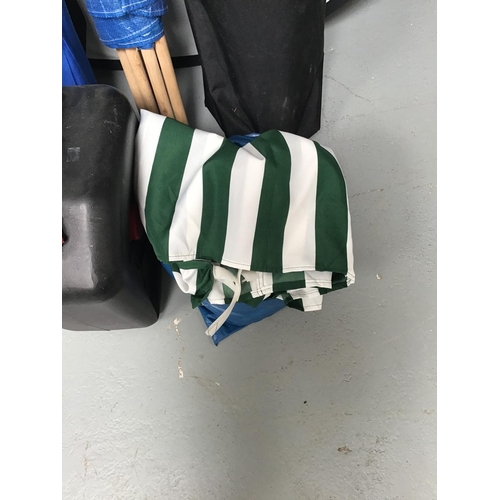 74 - LARGE QTY OF CAMPNG & CARAVAN EQUIPMENT TO INCLUDE 2 TENTS, DRIVEAWAY AWNING GAZEBO'S WINDBREAKS, ST... 