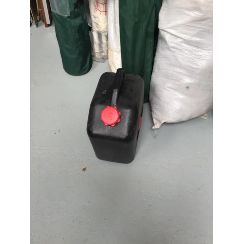 74 - LARGE QTY OF CAMPNG & CARAVAN EQUIPMENT TO INCLUDE 2 TENTS, DRIVEAWAY AWNING GAZEBO'S WINDBREAKS, ST... 