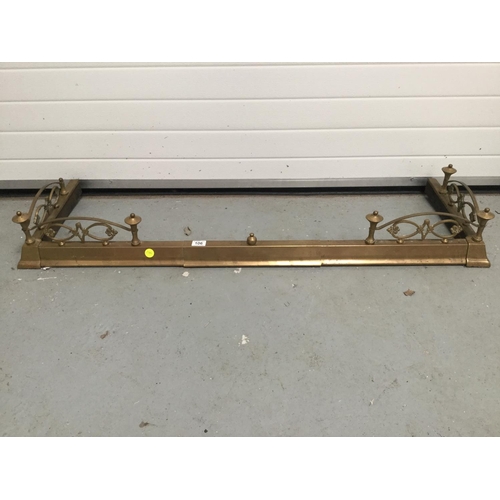 106 - BRASS FIRE CURB
