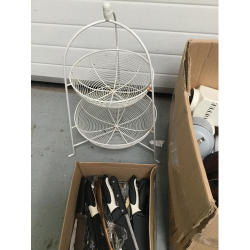116 - BOX OF KITCHENWARE TO INCLUDE STORAGE CONTAINERS, CUTLERY ETC