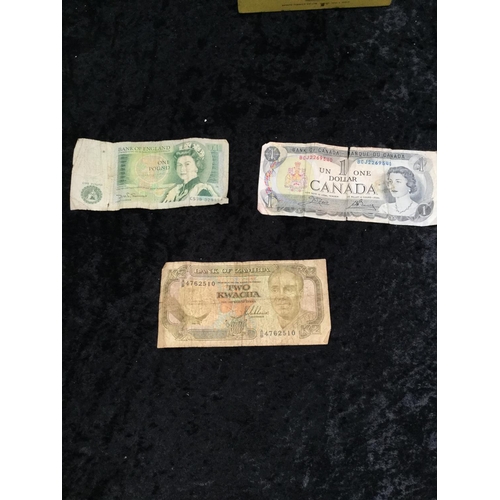 86 - QTY OF COINS & BANKNOTES