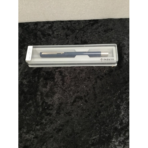 91 - 4 PARKER PENS