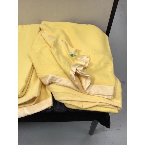 188 - 3 VINTAGE BLANKETS