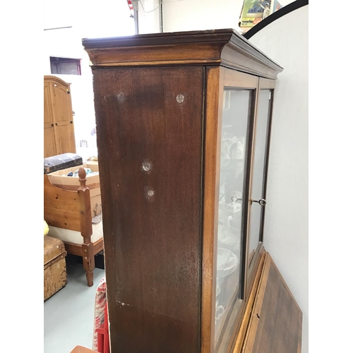 212 - VINTAGE GLAZED TOP BUREAU BOOKCASE - 34
