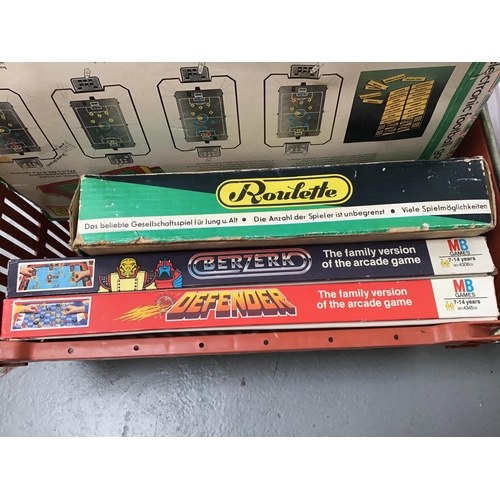 222 - QTY OF VINTAGE GAMES INCLUDING REMOTE CONTROLL HELICOPTER, CROSSFIRE ETC