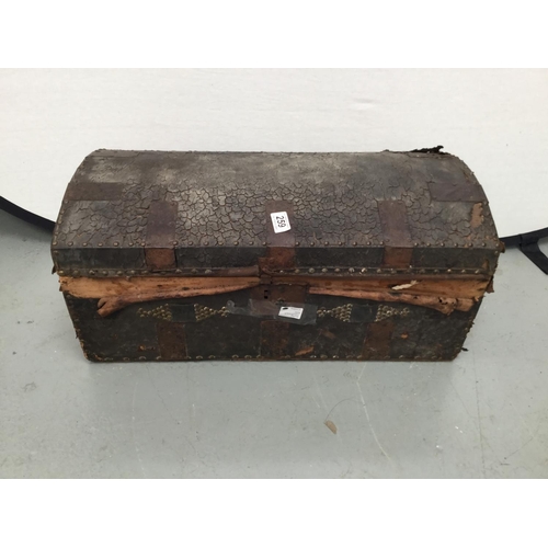 Lot 259       