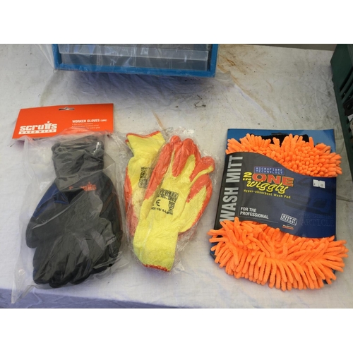 107 - CRATE AND A BOX OF HARDWARE TO INCLUDE SCREW ORGANISER, SPONGES ETC