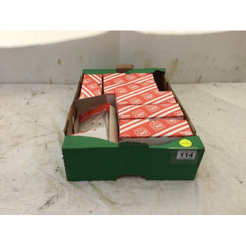 114 - BOX OF ELECTRIC PLUG SOCKETS WITH  USB PORTS