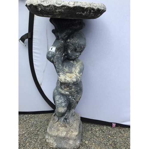 4 - GARDEN LADY STATUE BIRD BATH