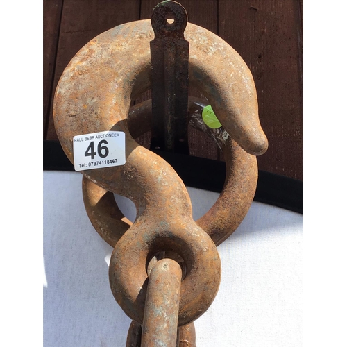 46 - LARGE TOWING CHAIN
L 10 FT