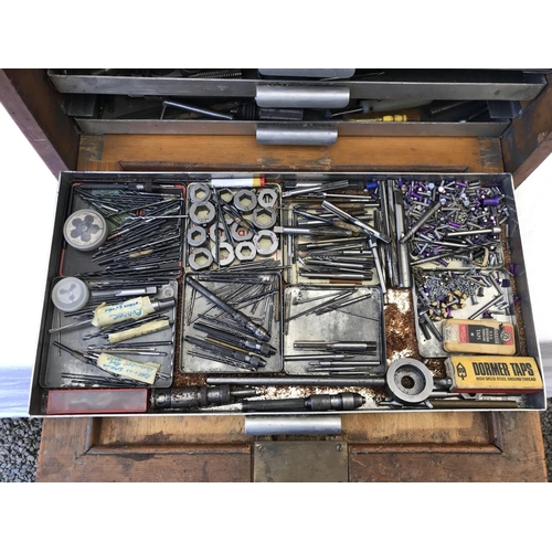 152 - ENGINEERS BOX INCLUDING WITH ENGINEERS TOOLS