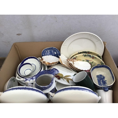 207 - 4 BOXES OF CHINA TO INCLUDE BLUE AND WHITE, MASONS ETC