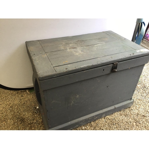 215 - LARGE VICTORIAN PINE TOOL BOX FITTED WITH BANKS OF DRAWERS COMPLETE WITH VICTORIAN TOOLS ETC