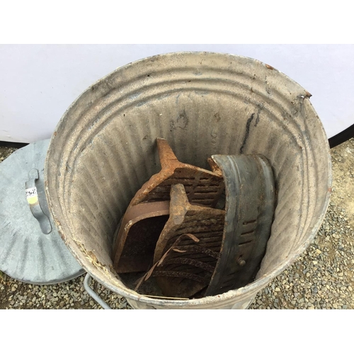 252 - GALVANISED DUSTBIN AND FIRE BASKET