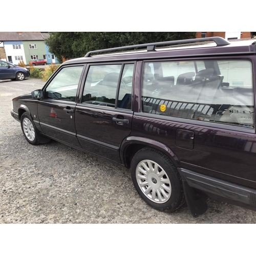 256 - VOLVO 940 SE ESTATE 
2316cc PETROL 
133135 MILES
M.O.T 14th FEBUARY 2022
FIRST REGISTERED 1997