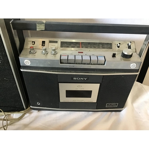 458 - PHILLIPS STEREO SYSTEM AND SPEAKRS AND SONY STEREO RADIO