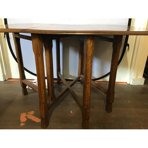 480 - GOLDEN OAK GATELEG DINING TABLE