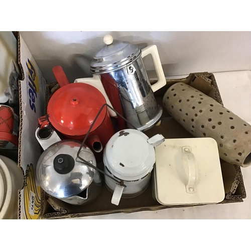 445 - 2 BOXES OF KITCHENWARE TO INCLUDE ENAMELWARE ETC