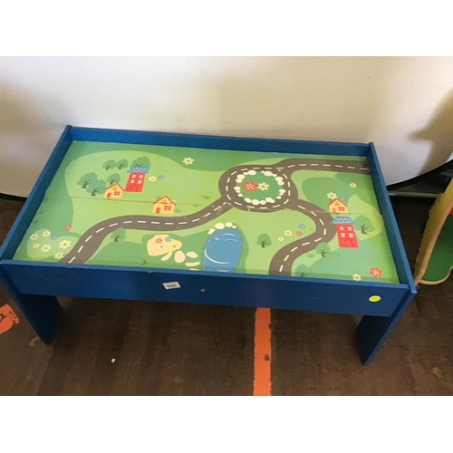 450 - CHILDS PLAY TABLE SMALL DESK AND CD RACK