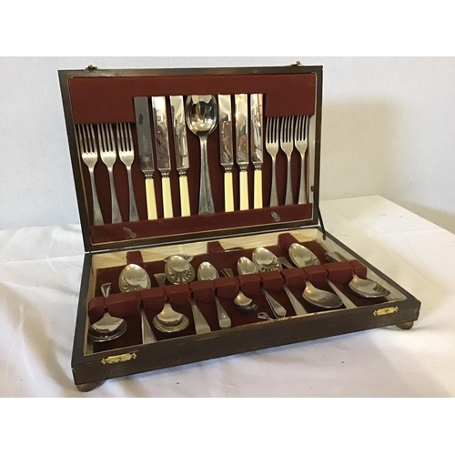 277 - 2 VINTAGE CANTEENS OF CUTLERY