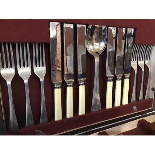 277 - 2 VINTAGE CANTEENS OF CUTLERY