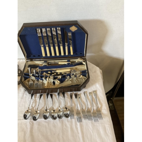 306 - OAK CANTEEN OF CUTLERY BRASS TRAY AND QTY OF CUTLERY