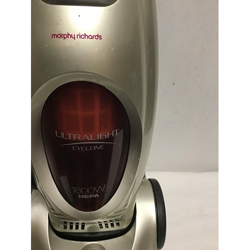 409 - MORPHY RICHARDS 1600W UPRIGHT HOOVER W/O