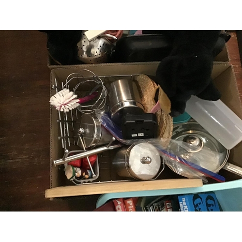 420 - 5 BOXES OF ODDS TO INC KITCHENWARE GLASSWARE ETC