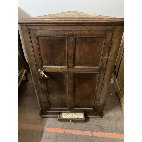 570 - EARLY OAK HANGING CORNER CABINET WITH DRAWER