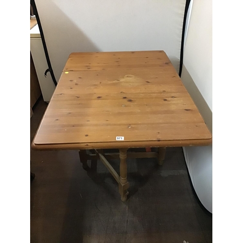 571 - MODERN PINE GATELEG KITCHEN TABLE
52 X 37