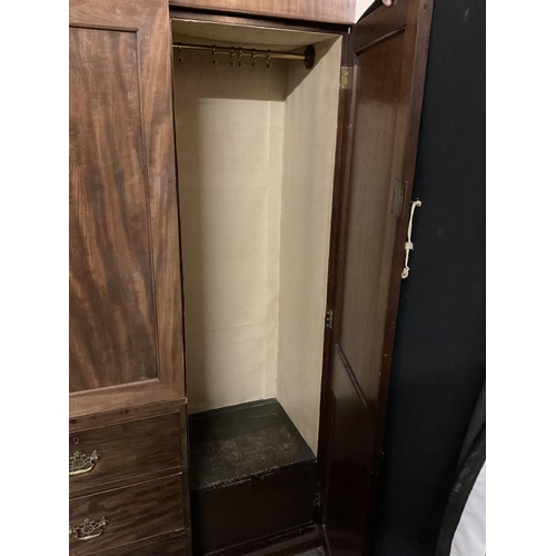 632 - GEORGIAN BREAK FRONT MAHOGANY COMPACTOM WARDROBE. 2 CUPBOARD DOORS OVER 4 DRAWERS FLANKED BY 2 HANGI... 