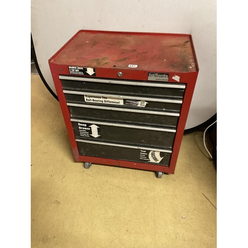 641 - HALFORDS PROFESSIONAL TOOL CHEST AND 2 TOOL BOXES
27 X 18