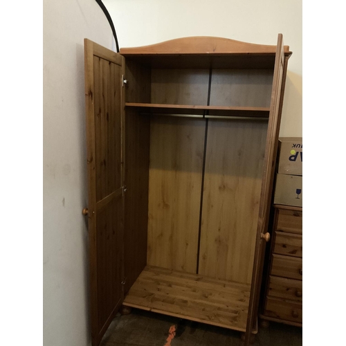 686 - MODERN PINE ALL HANGING WARDROBE
37 X 21