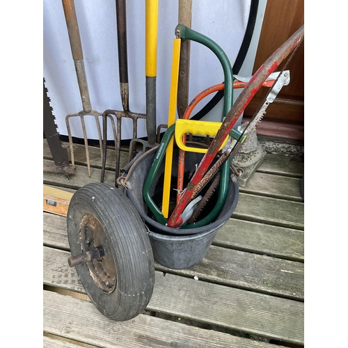 19 - WOODEN STEPS VINTAGE GARDEN TOOLS WHEELBARROW WHEEL