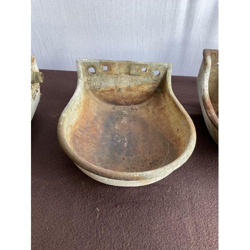 28 - 4 VINTAGE DRINKING BOWLS