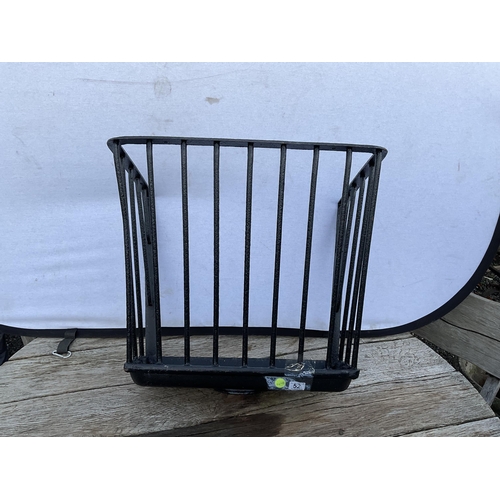 52 - LARGE VIC CAST IRON HAY RACK
H 24