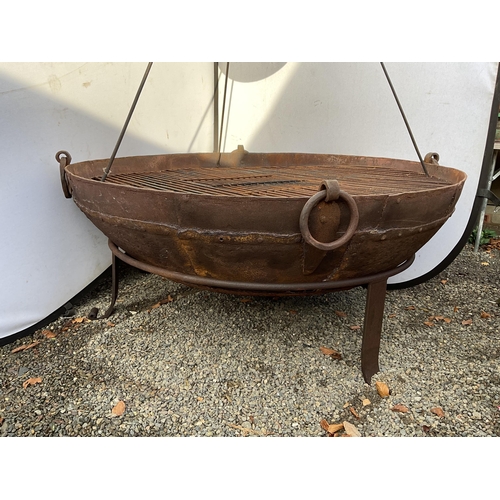 54 - OVER SIZED CAST IRON GARDEN FIRE PIT ON STAND WITH COOKING POT ON TRIPOD COMPLETE WITH METAL COOKING... 