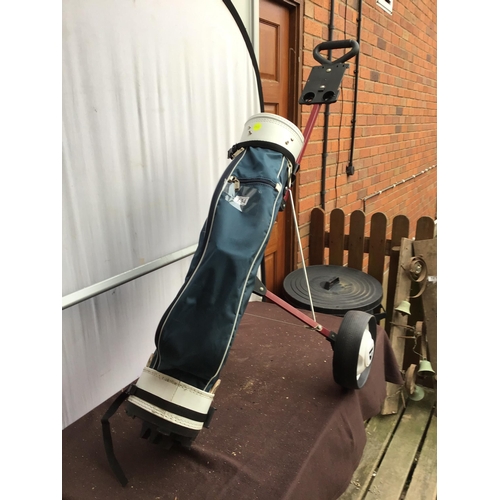 134 - GOLF BAG AND TROLLEY