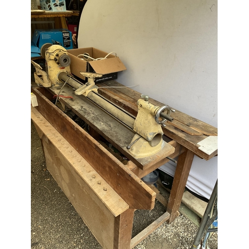 174 - ELECTRIC VINTAGE LATHE AND WORK BENCH W/O