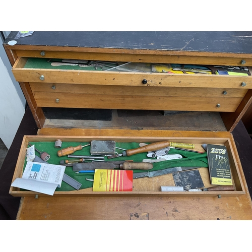 179 - CARPENTERS BOX FITTED WITH DRAWERS AND CONTENTS
L 34