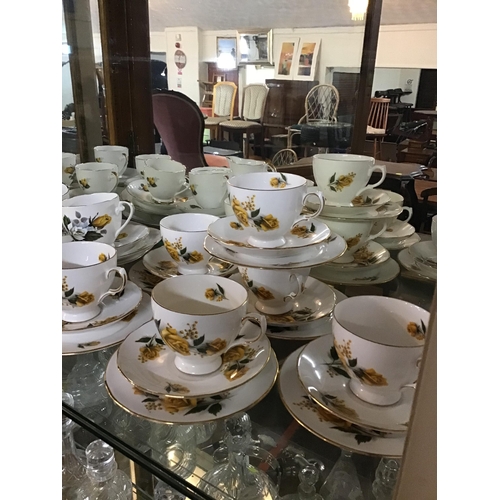 384 - ROYAL GRAFTON BONE CHINA PART TEA SET APPROX 39 PIECES