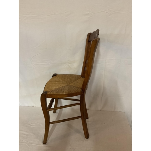 685 - VICTORIAN KITCHEN CHAIR