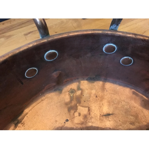 452 - VICT COPPER PAN AND KETTLE