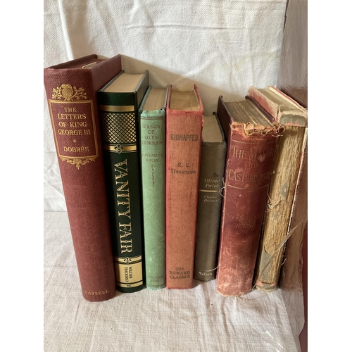 169 - QTY OF VINTAGE BOOKS ETC