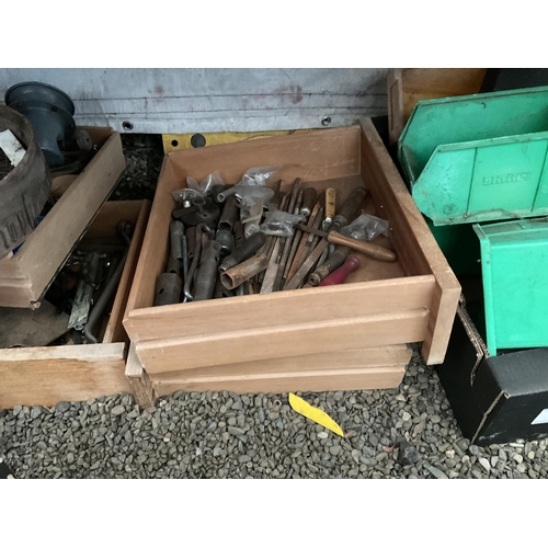 92 - LARGE QTY OF TOOLS TO INCLUDE TOOL BOXES, FOOT PUMP SPANNERS ETC