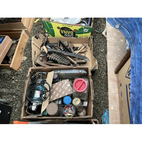 92 - LARGE QTY OF TOOLS TO INCLUDE TOOL BOXES, FOOT PUMP SPANNERS ETC