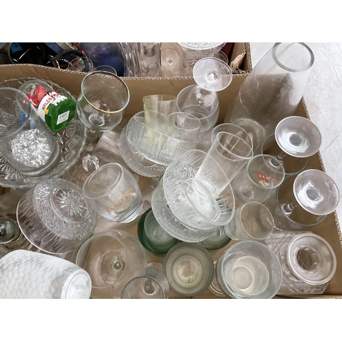 113 - 6 BOXES OF GLASSWARE TO INCLUDE COLOURED GLASS ETC