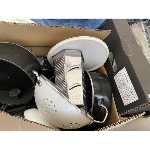 118 - 5 BOXES OF KITCHENWARE TO INCLUDE KETTLE, HAND HELD VACUUM ETC
