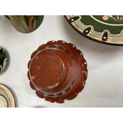 24 - BOX OF STUDIO POTTERYWARE