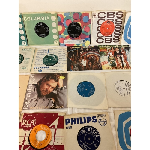 51 - 5 BOXES OF LPS AND SINGLES